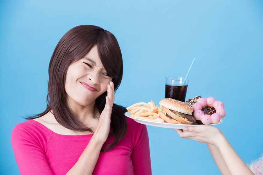 evitando alimentos não saudáveis ​​em uma dieta não ceto